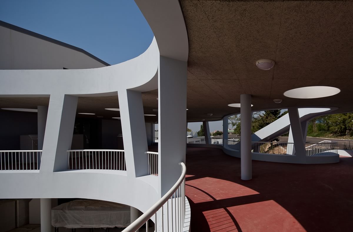 Escola Secundária Rafael Bordalo Pinheiro — imagem 8